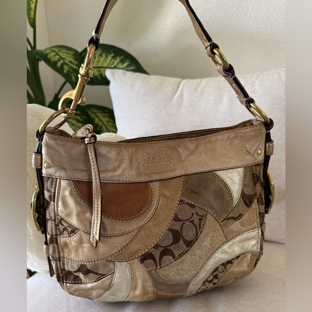 Coach Zoe Vintage Signature Jacquard Patchwork Gold Brown Shoulder Y2K Bag 12662 - Picture 4 of 17